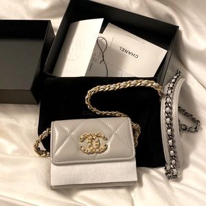 **SOLD on Vestiare**Chanel 19 Clutch with Chain